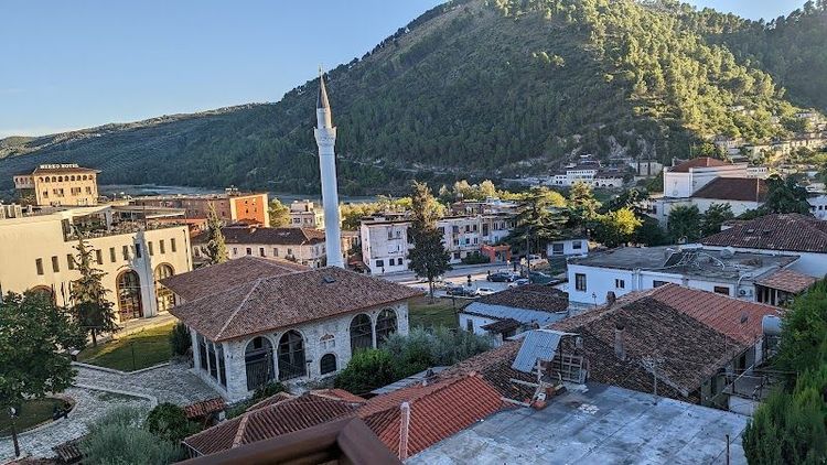 Hotel Rezidenca Desaret - Berat - Albania