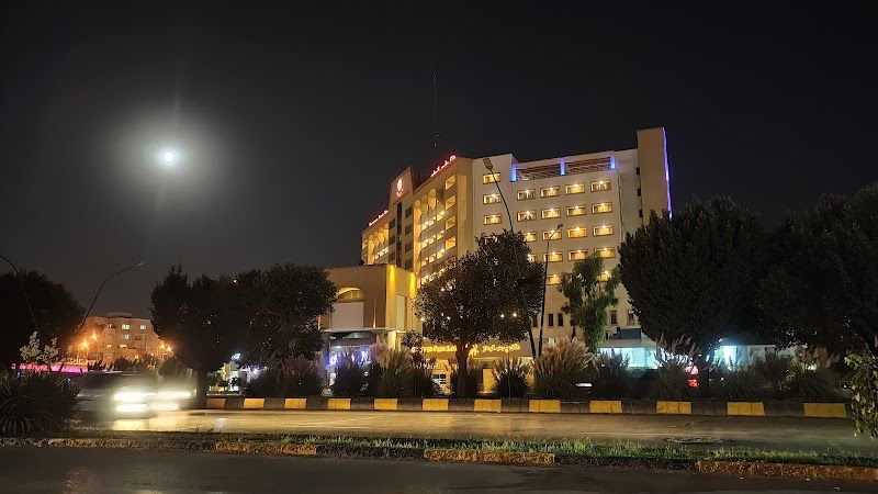 Pars Hotel Kerman