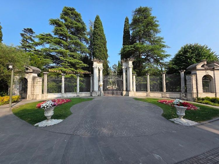 Villa Cortine Palace Hotel