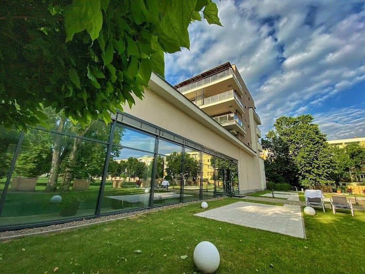 Imola Hotel Platán - Eger - Hungary