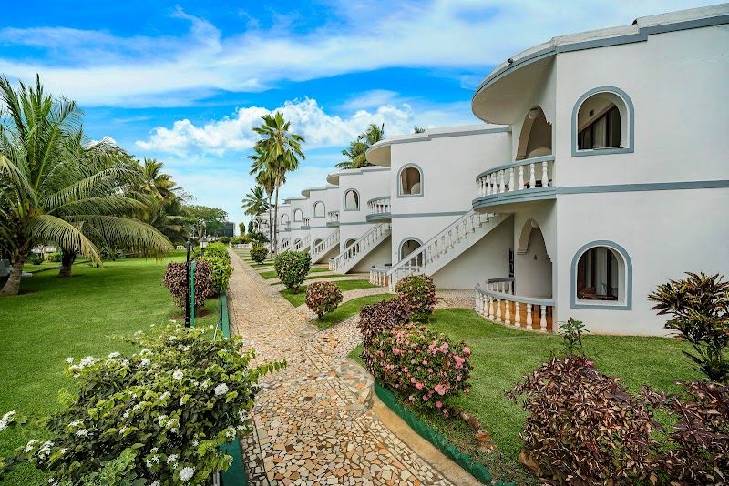 Ideal River View Resort