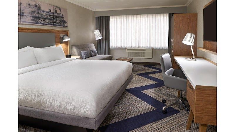 Four Points by Sheraton Windsor Downtown