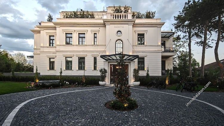 Petit Bois - Balatonfüred - Hungary