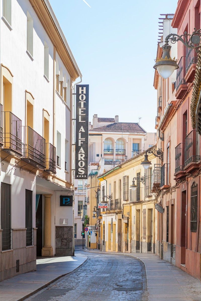 Hotel Macià Alfaros