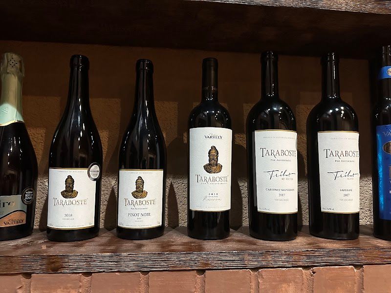 Chateau Vartely Wine Resort