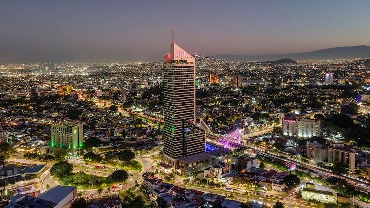 Hotel Riu Plaza Guadalajara - Guadalajara - Mexico