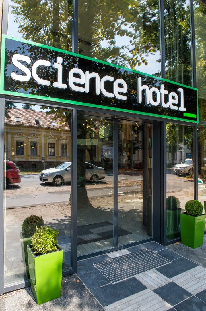 Science Hotel