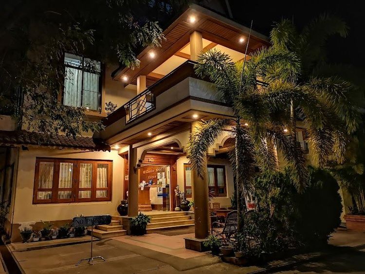 Mr. Charles Hotel - Hsipaw - Myanmar (Burma)