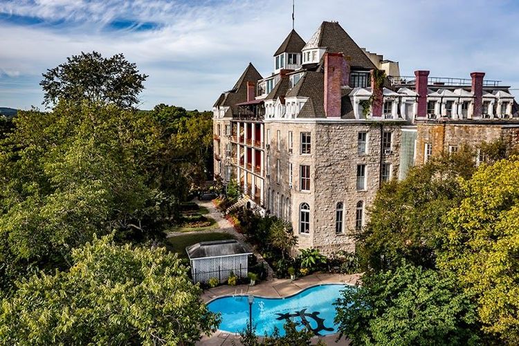 1886 Crescent Hotel and Spa - Eureka Springs - USA