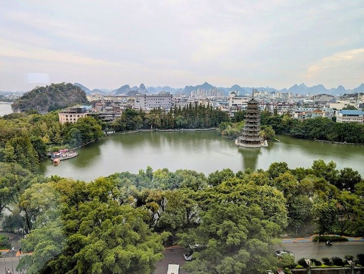 Lijiang Waterfall Hotel Guilin - Guilin - China