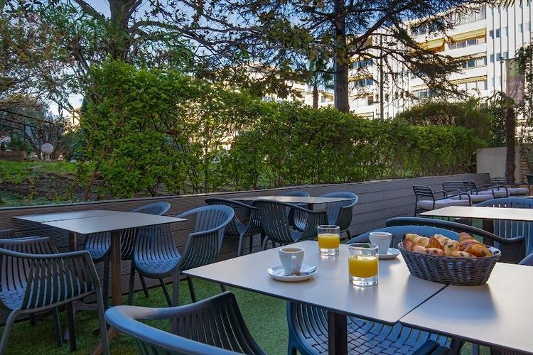 Ibis Styles Cannes Centre - Le Cannet - France