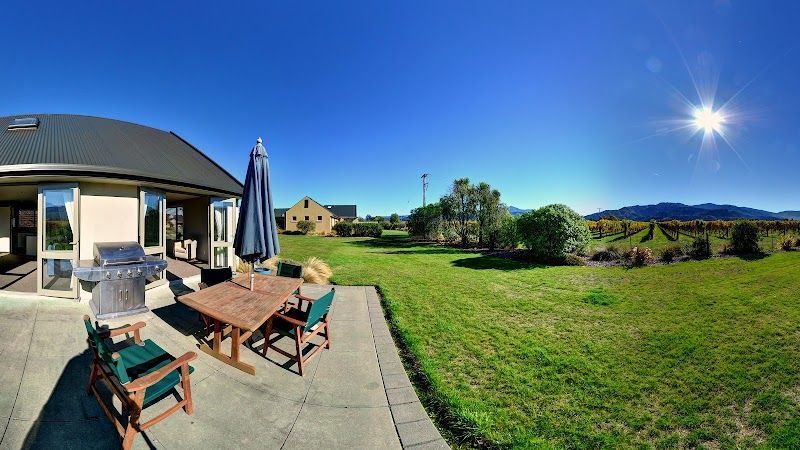 Marlborough Vintners Hotel