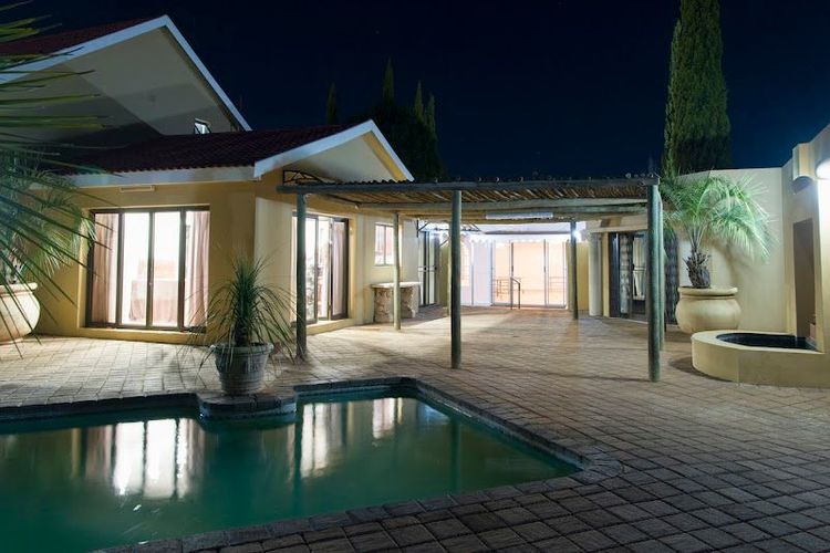 Toscana Estate Guest House Bloemfontein - Bloemfontein - South Africa