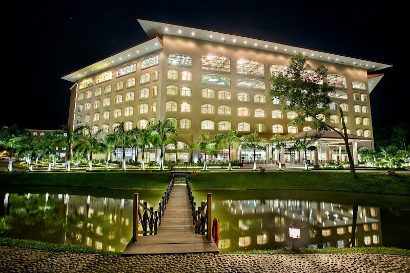 Grand Sultan Tea Resort & Golf