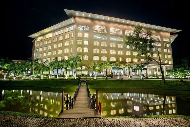 Grand Sultan Tea Resort & Golf