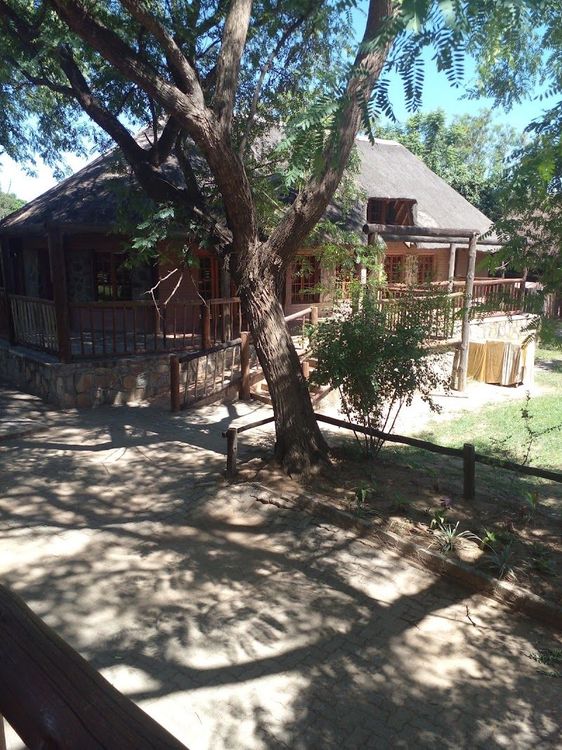 Tati River Lodge - Francistown - Botswana