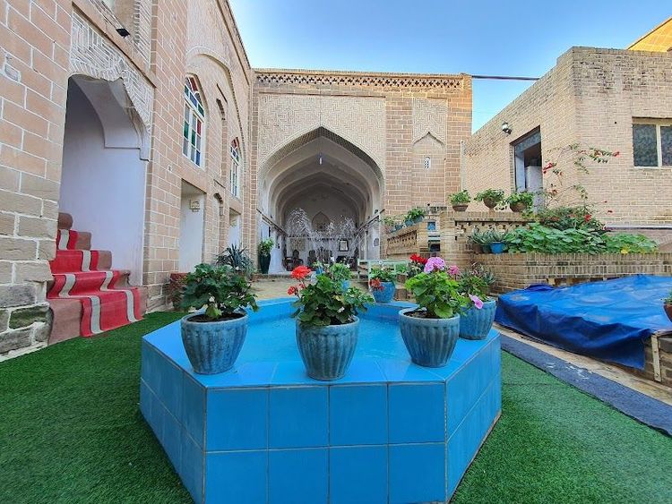 Tabib Traditional Hotel