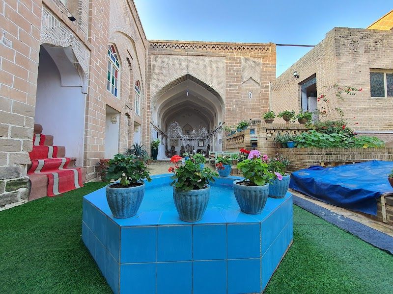 Tabib Traditional Hotel