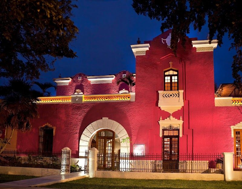 Rosas & Xocolate Boutique Hotel