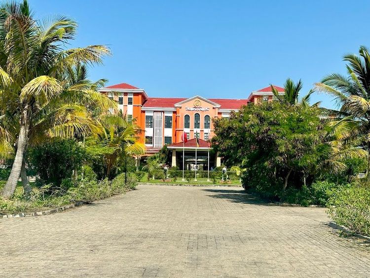 Golden Peacock Resort Hotel - Beira - Mozambique