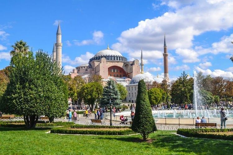Sultanahmet Square - Istanbul - Türkiye