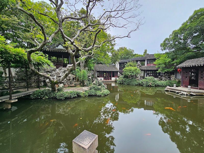 Explore the Retreat and Reflection Garden (Tuisi Garden)