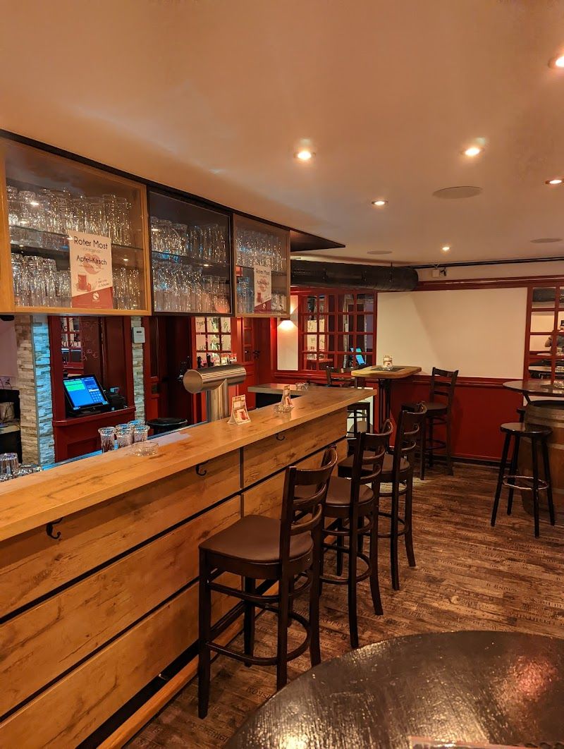 Montfort Fountain and Old Town