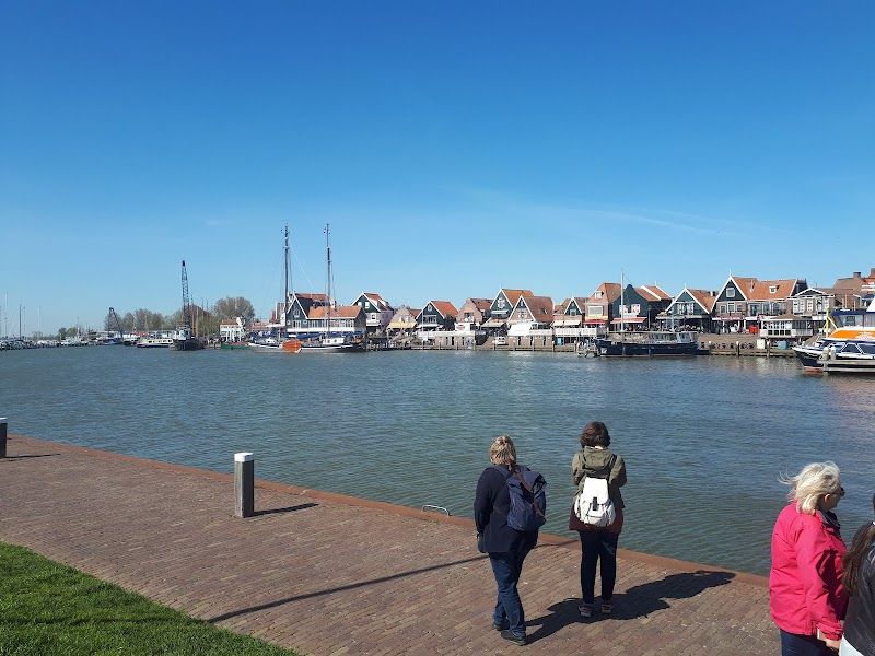 Strolling along the Volendam Harbour