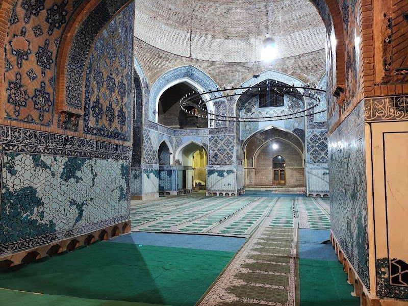 Explore the Blue Mosque (Kabood Mosque)