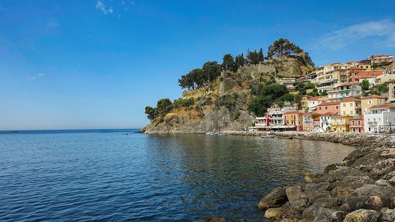 Explore the Venetian Castle of Parga
