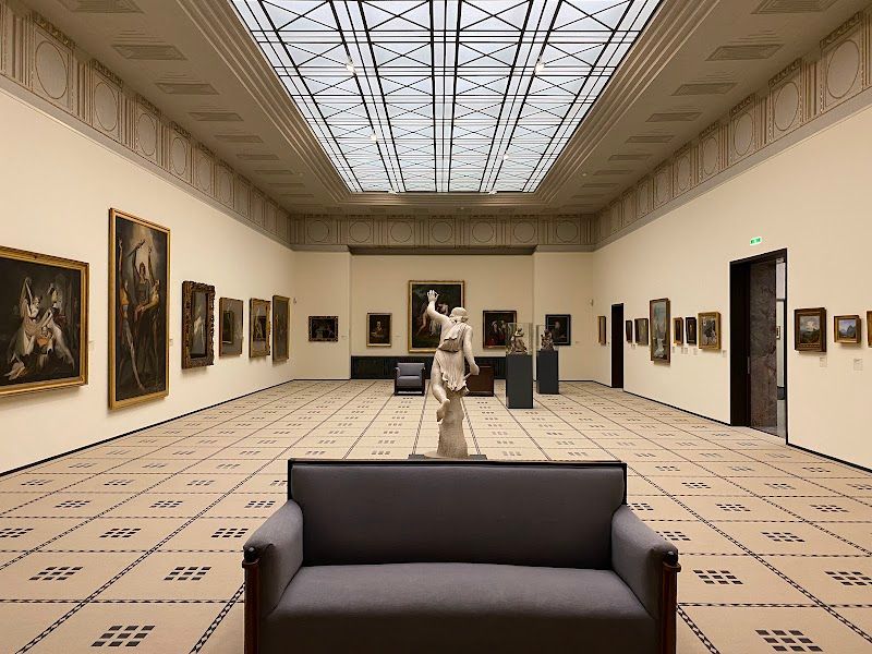 Visit the Kunsthaus Zürich (Art Museum)