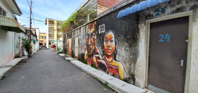 Explore George Town's Street Art and Heritage Trails