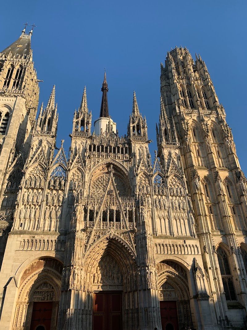 Explore Rouen Cathedral (Cathédrale Notre-Dame de Rouen)
