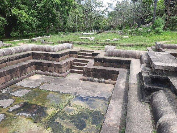 Star Gate Ranmasu Uyana - Anuradhapura - Sri Lanka
