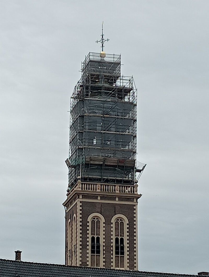 Nieuwe Toren (New Tower)