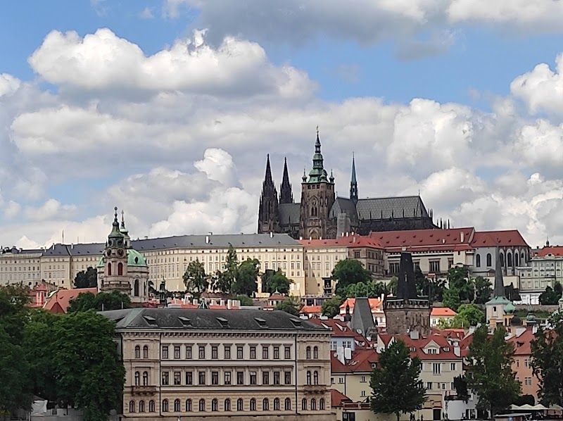Explore Prague Castle