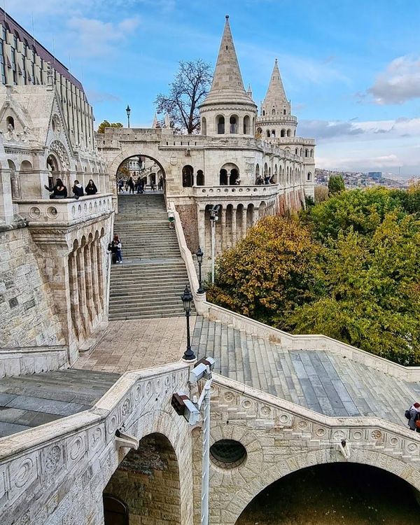 Visit Buda Castle and Fisherman's Bastion - Budapest - Hungary