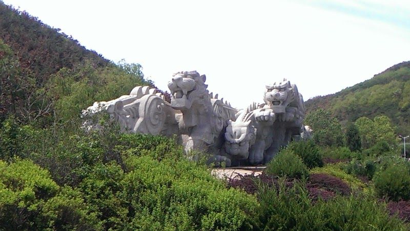 Tiger Beach (Laohutan) Scenic Area