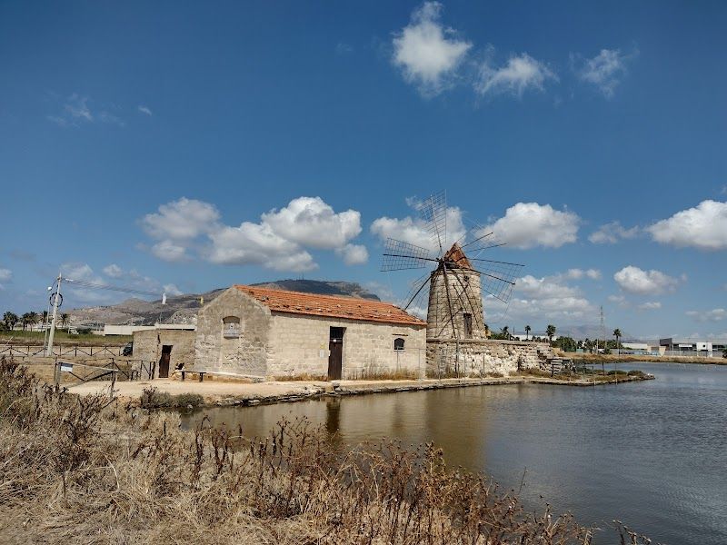 Visit the Salt Pans and Windmills of Trapani