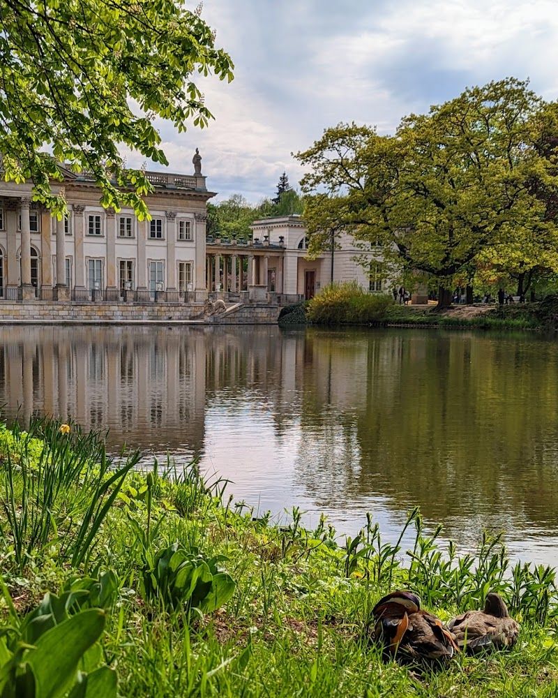 Stroll through Łazienki Park and see the Palace on the Isle