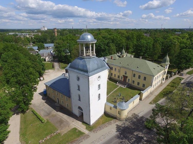 Explore Jēkabpils Old Town and Market Square - Jēkabpils - Latvia