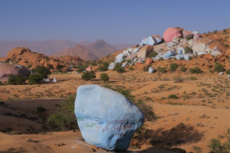 Explore the Painted Rocks (Les Roches Peintes)