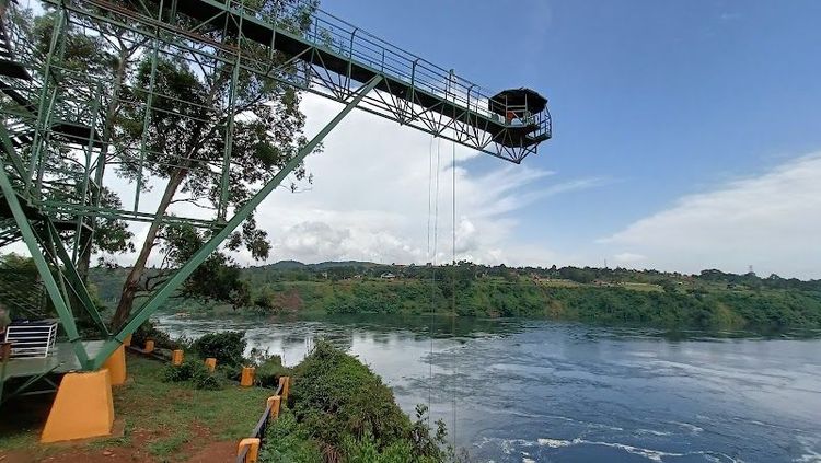 Bungee Jumping over the Nile - Jinja - Uganda