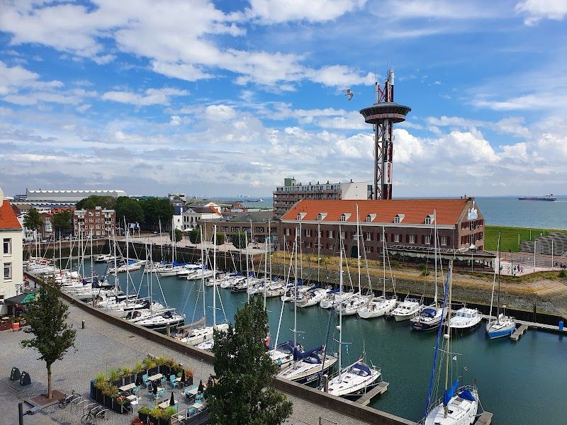 Visit the Maritime MuZEEum