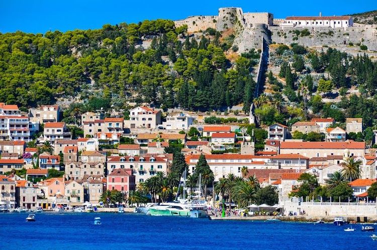 Visit Fortica Fortress (Španjola) - Hvar - Croatia