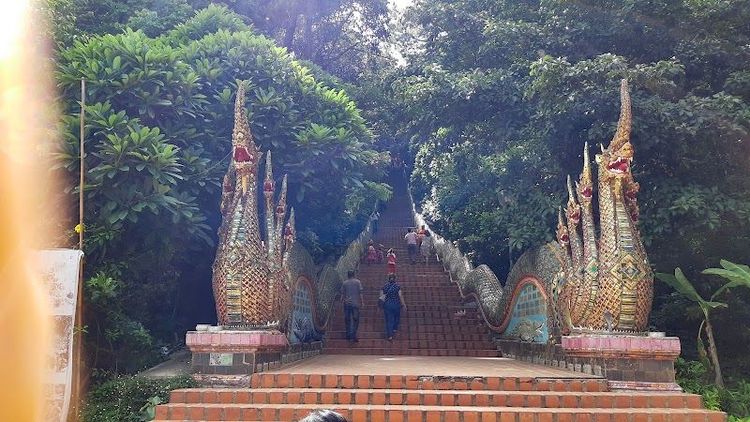 Visit Doi Suthep Temple - Chiang Mai - Thailand