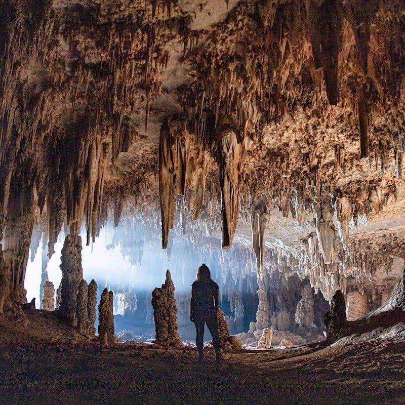 Exploring the Hoq Cave and its ancient stalactites and inscriptions