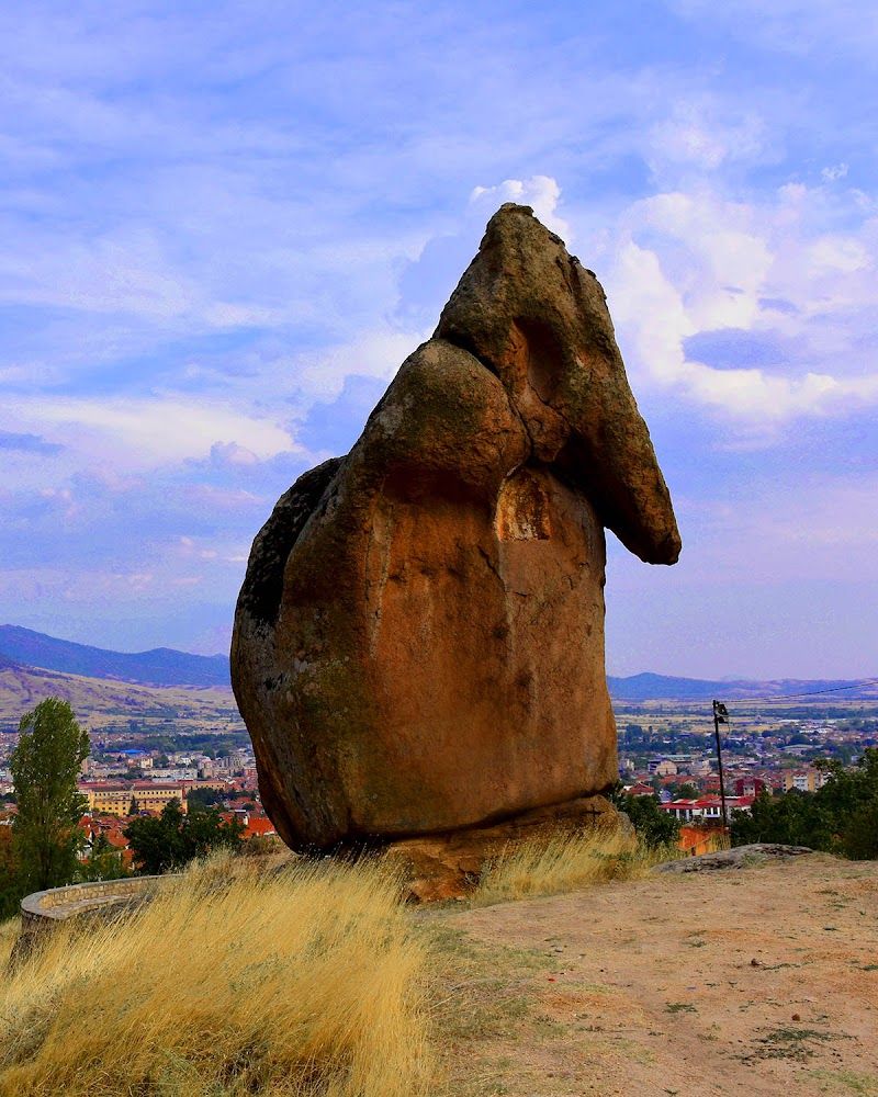 Visit the Marko's Towers (Markovi Kuli)