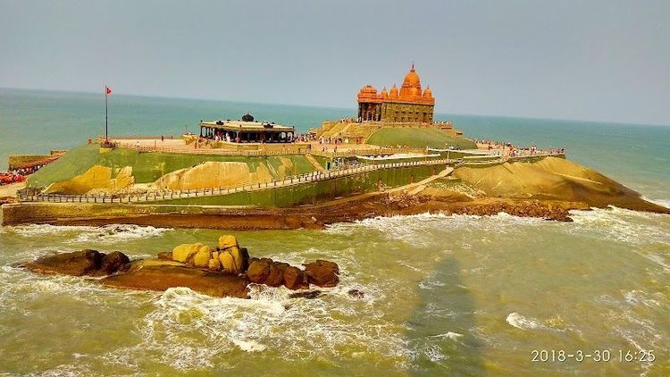 Visit Vivekananda Rock Memorial - Kanniyakumari - India