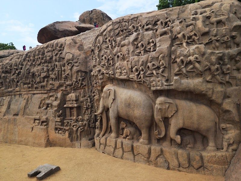 Admire the Descent of the Ganges Arjunas Penance